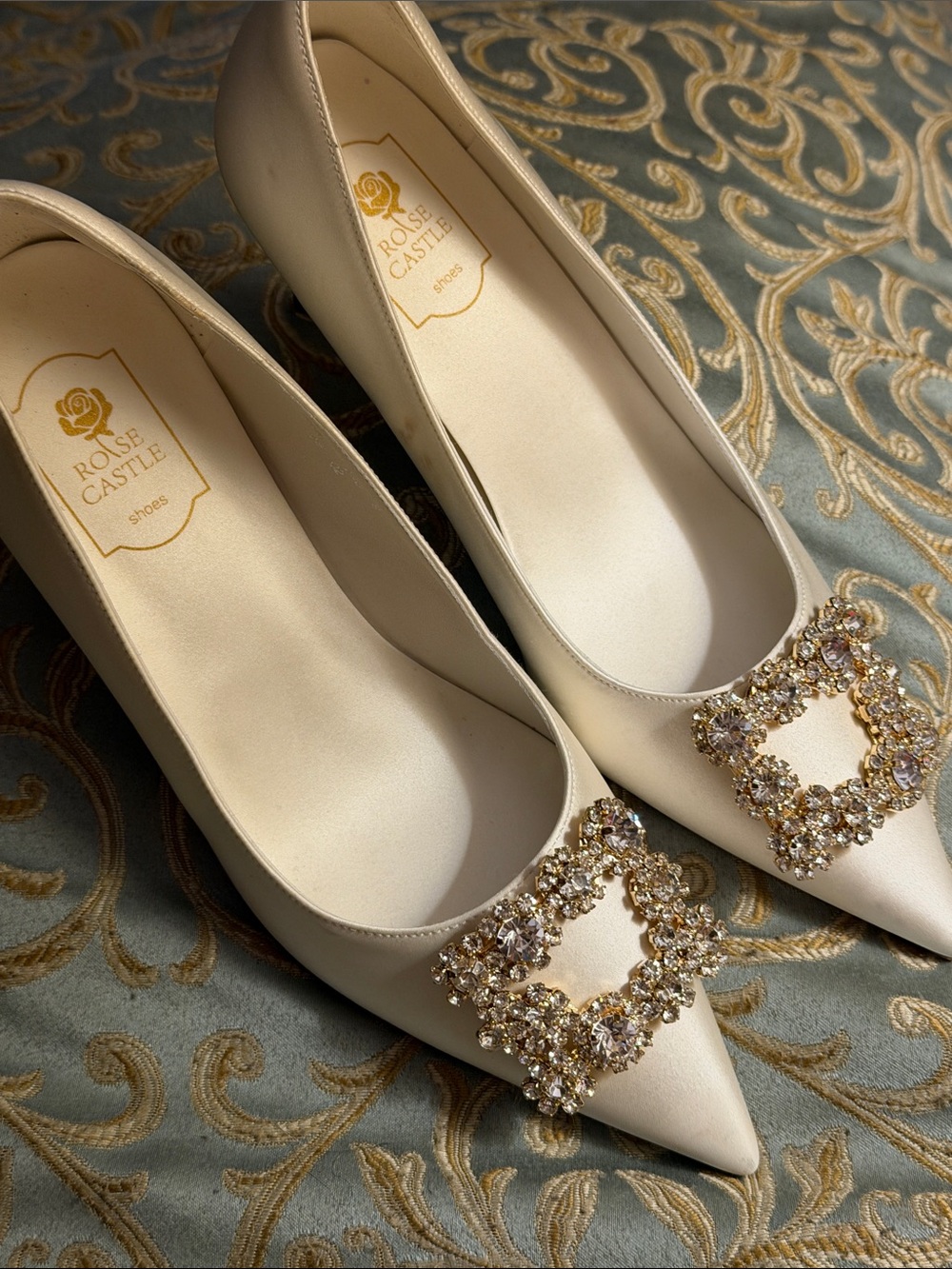 Rose Castle Ivory  Pointed-Toe Heels with Crystal Buckle